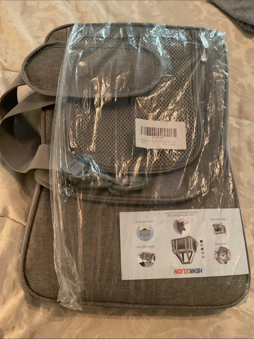 Henkelion TSA Approved Pet Carrier and Tomkas Puppy Carrier